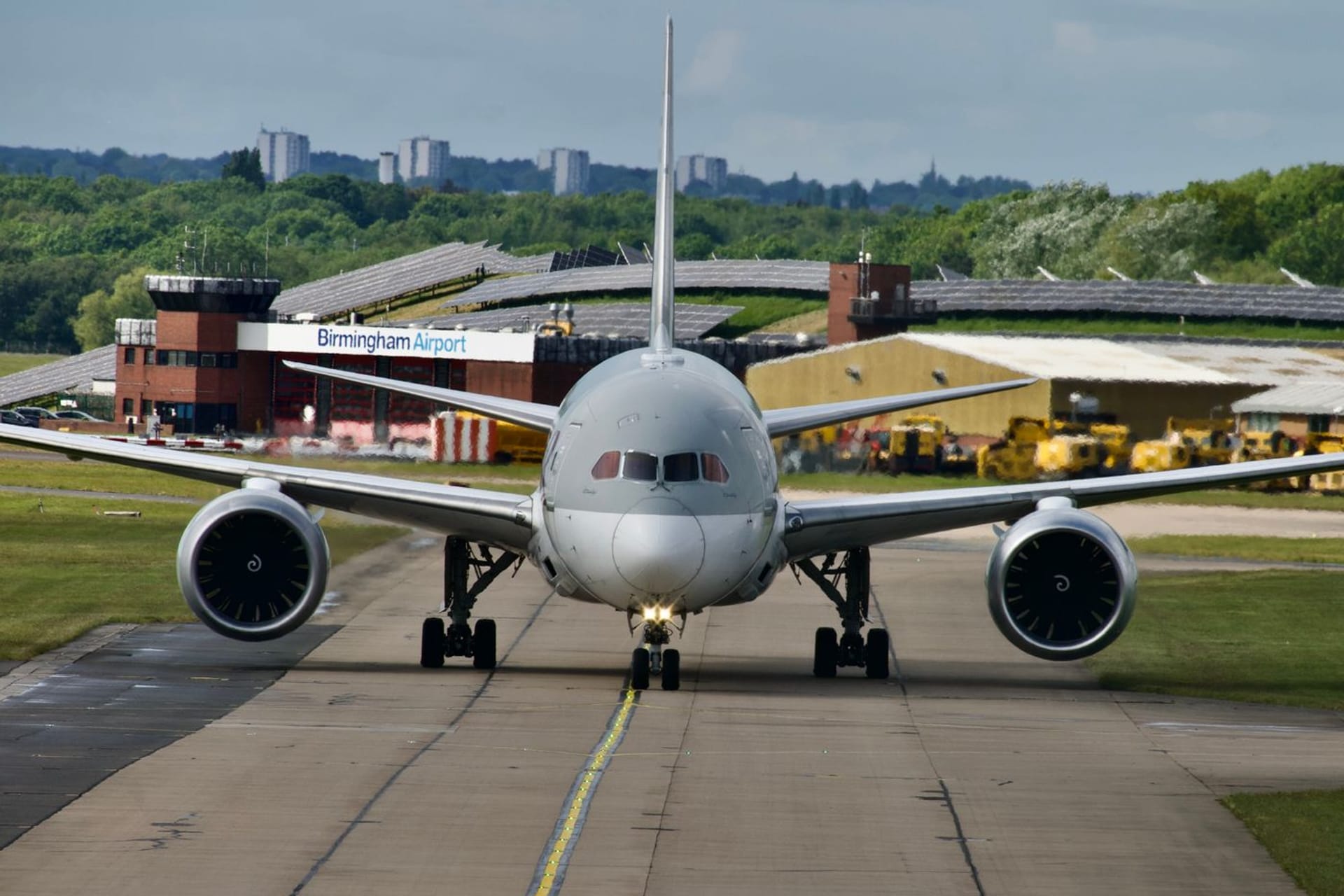 Airport Transfers Birmingham (BHX)