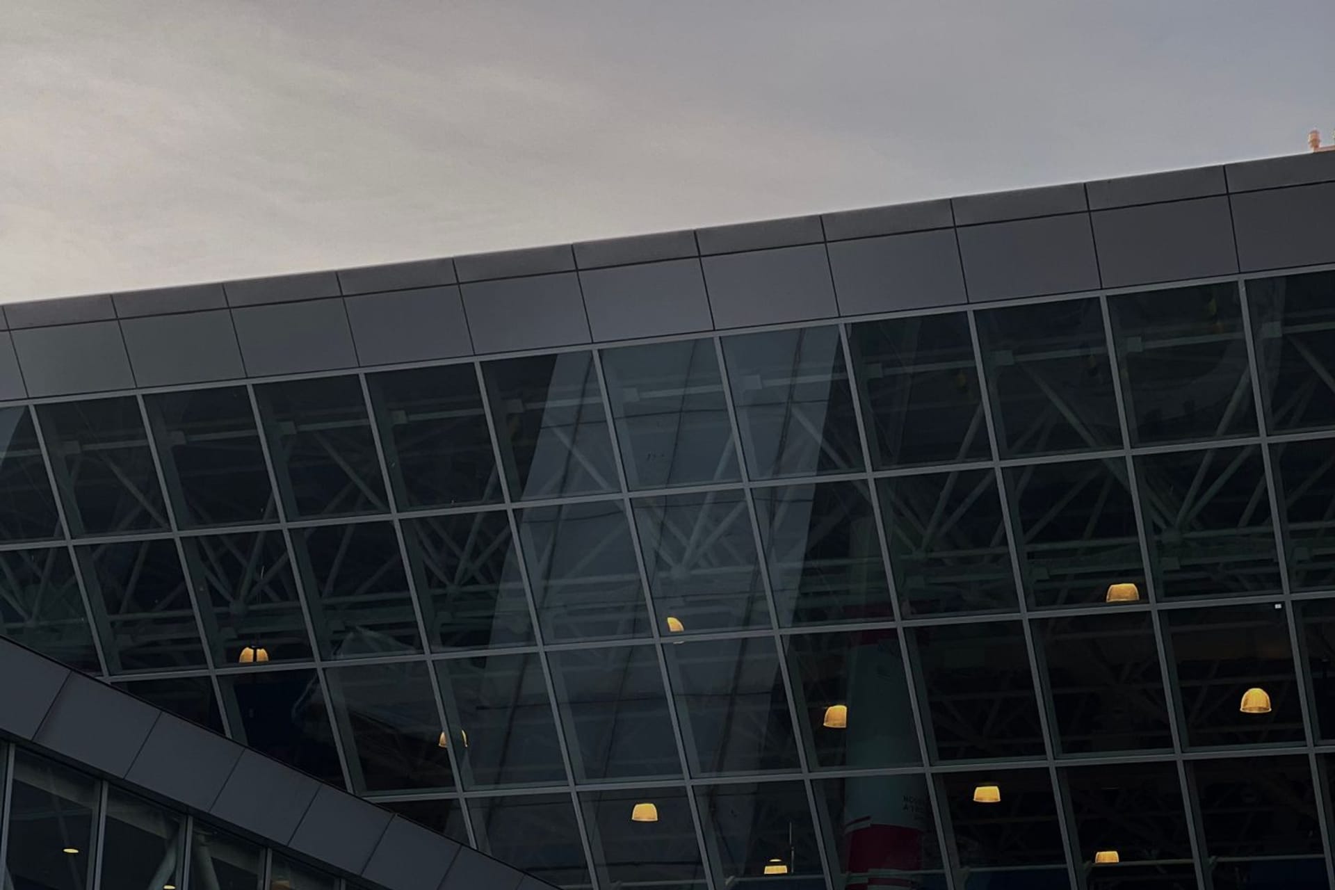 Airport Transfers Luton (LTN)