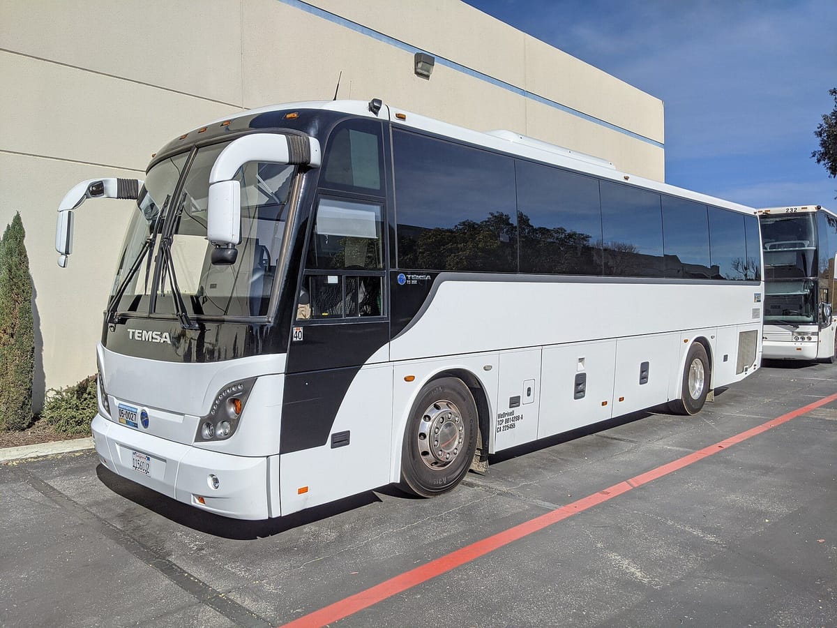 35-PASSENGER MINI COACH